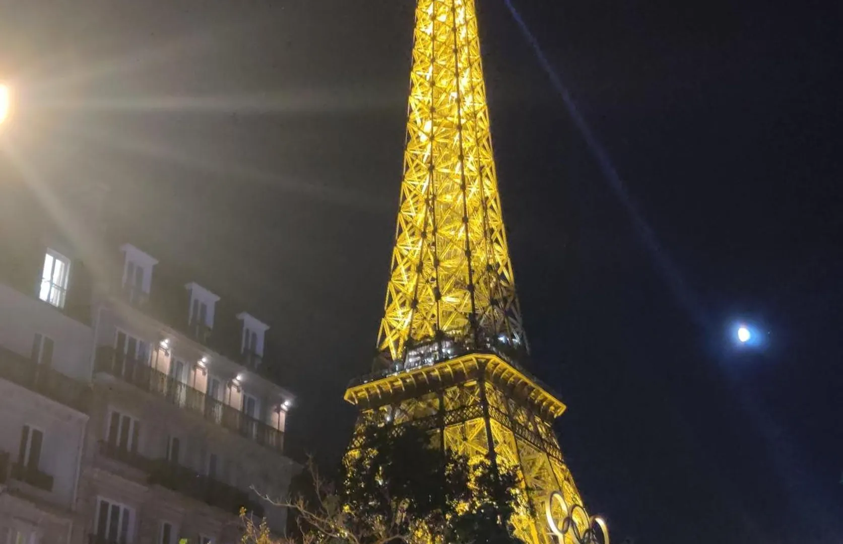 Rum i privatbostad Eiffel Edge Escape 30 M From Eiffel Tower Paris
